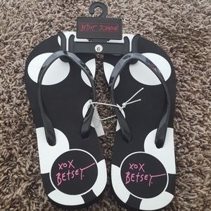 Brand new Betsey Johnson flip flops